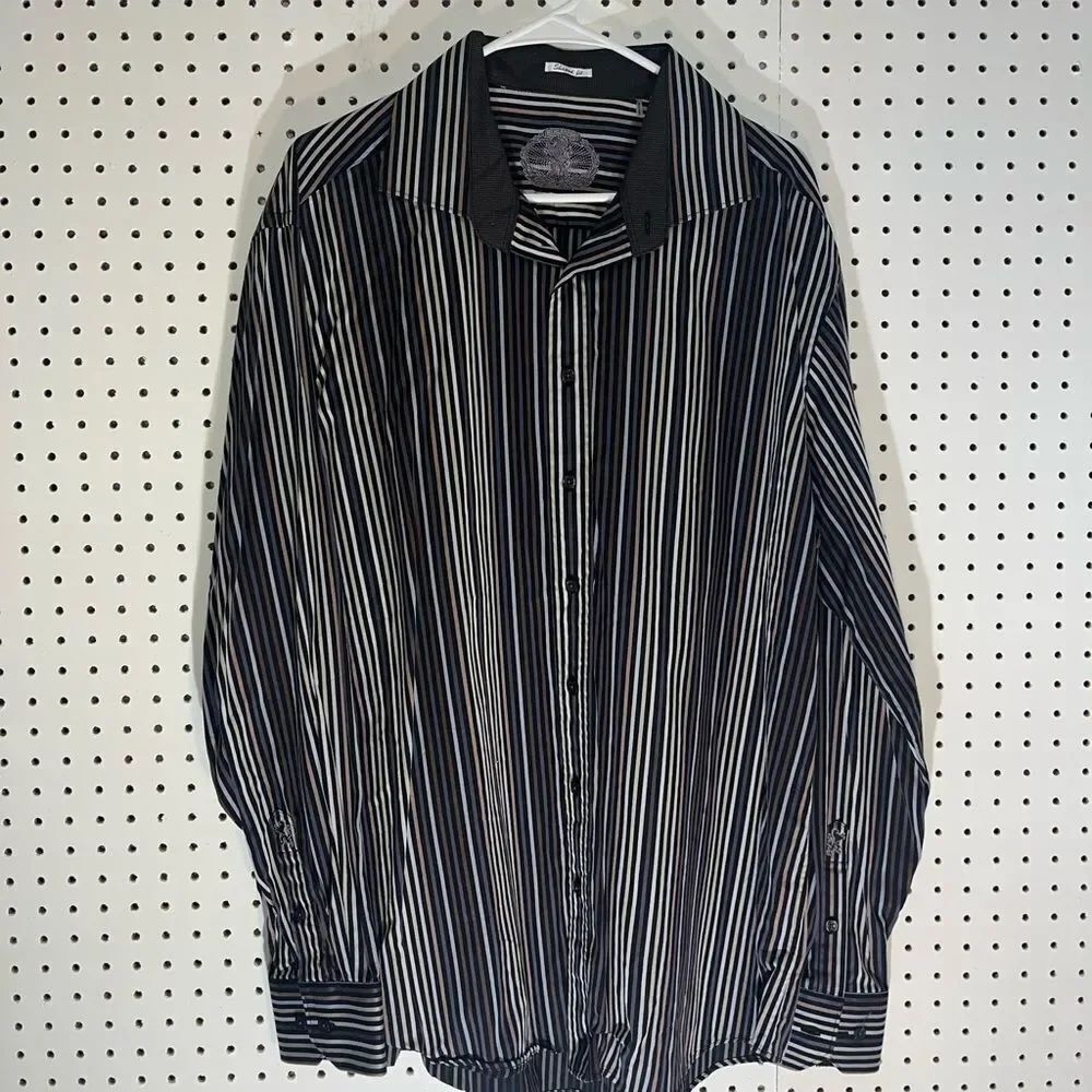 Bugatchi button down shirt